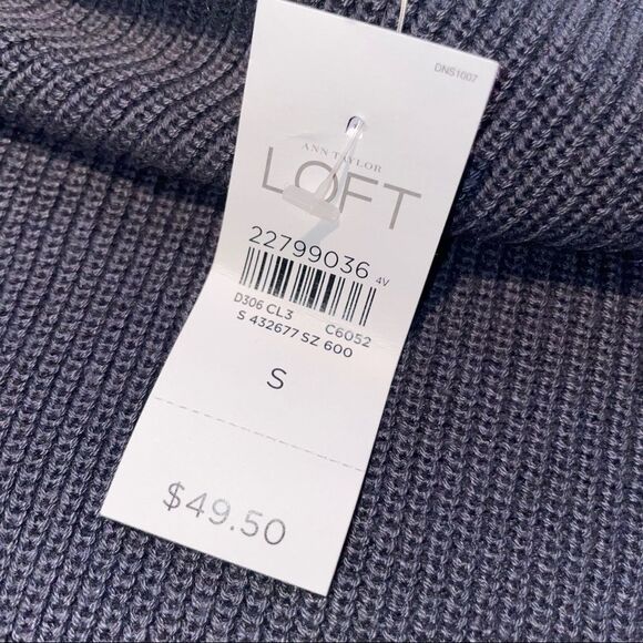 ANN Taylor Loft Bar Bell Sleeve Sweater Nwt - Picture 8 of 11